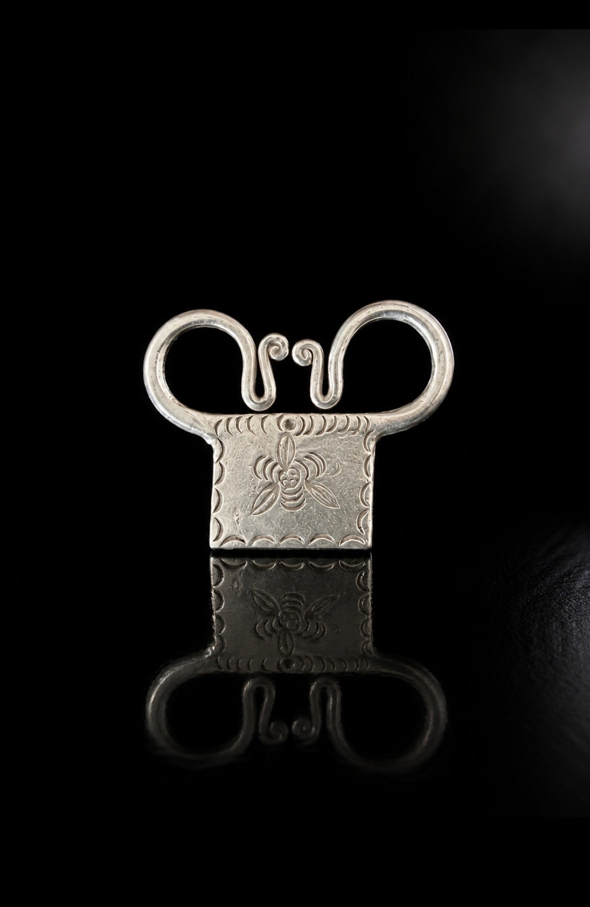 Collier L’Abeille Sacrée
