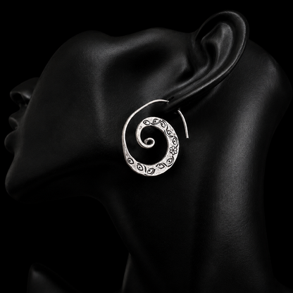 Boucles d'oreilles Kôrô gravé — Argent Massif 999