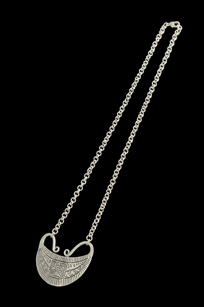 Collier Luna Tribal Gravé — Argent Massif
