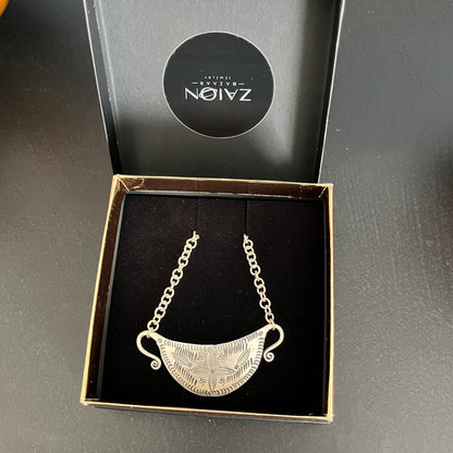 Collier Flora tribal gravé— Argent Massif Ciselé